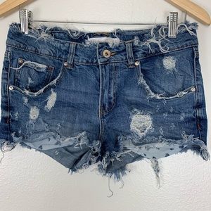 ZARA DISTRESS DENIM SHORTS